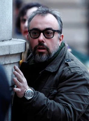 Hoy 4/12 Cumple Años Álex de la Iglesia